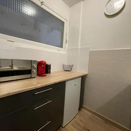 Front De - Garavan Apartment