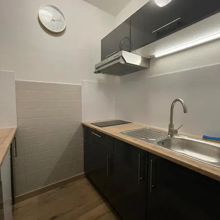 Front De - Garavan *