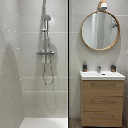 Apartment Front De - Garavan *